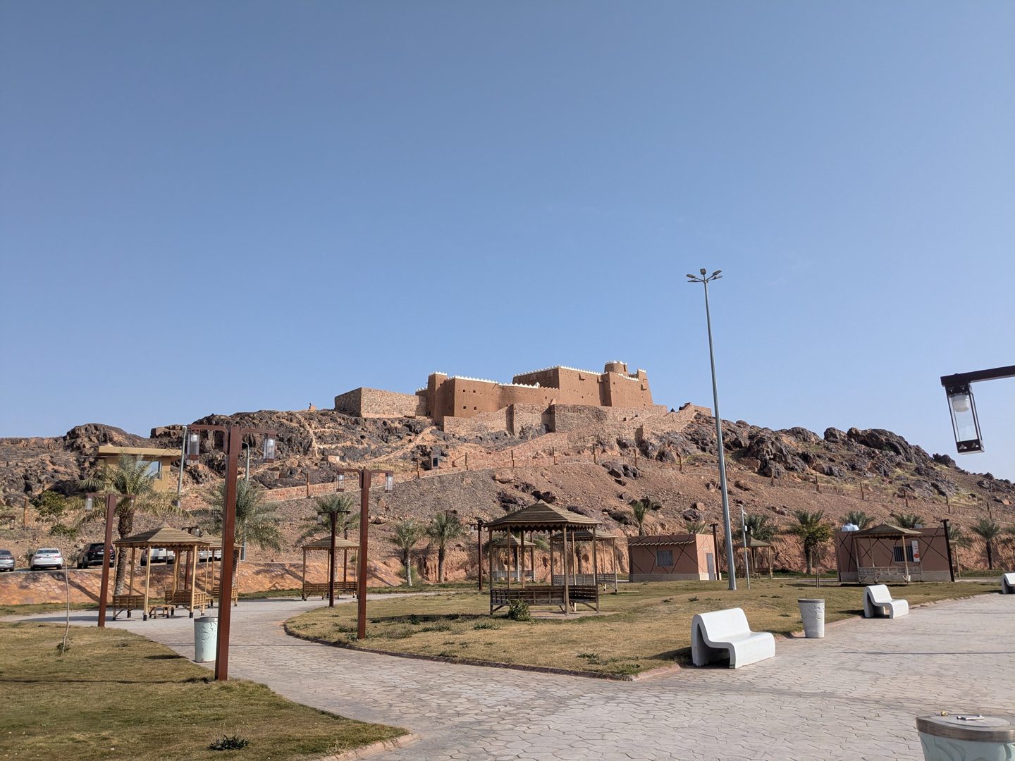Aarif Fort above Hail